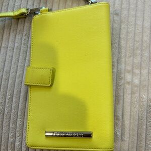 Steve Madden Green Crossbody Strap Clutch with Cell Phone Holder & Wallet NWT